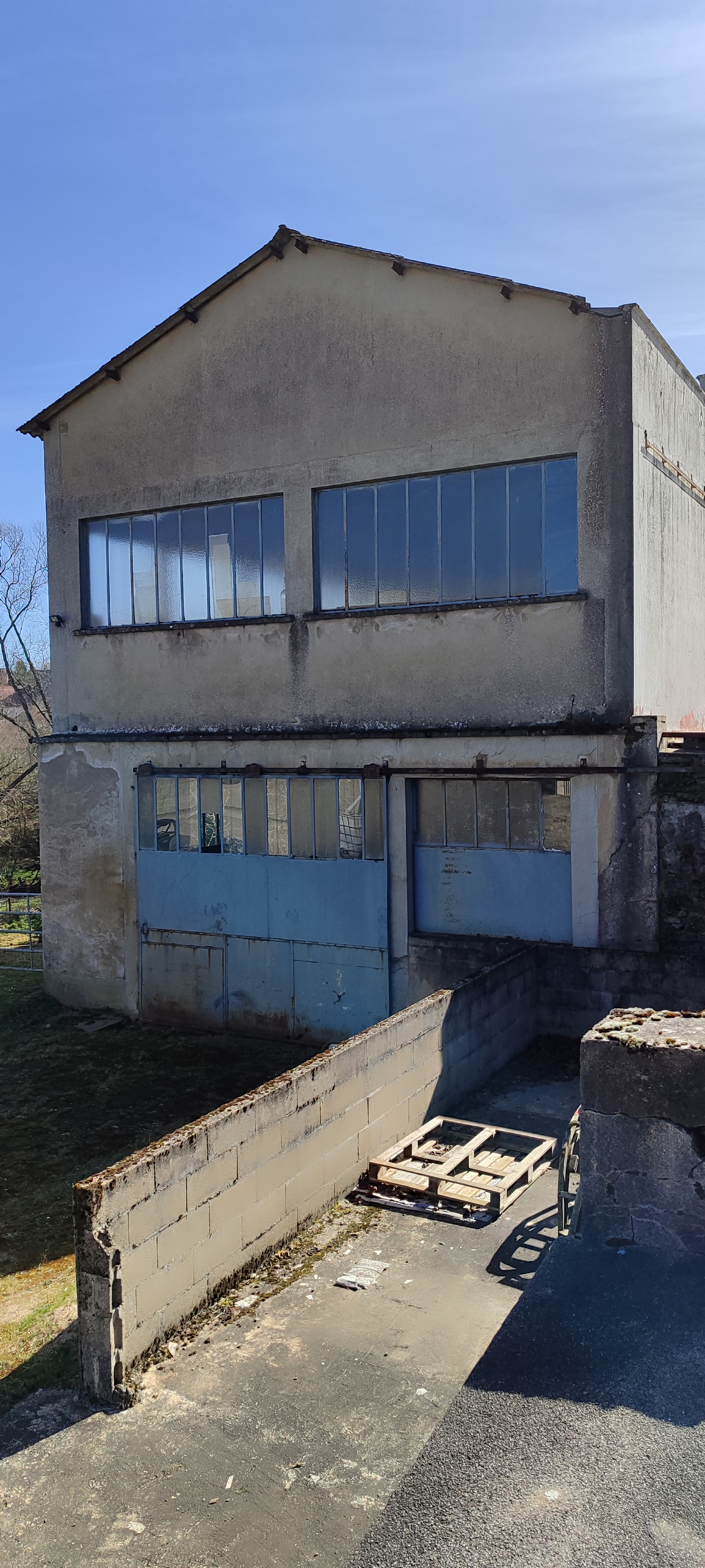 Photo 9 - Maison avec garage de 240 m² !