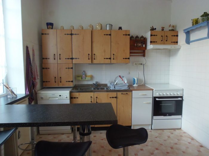 Photo 2 - Maison avec garage de 240 m² !