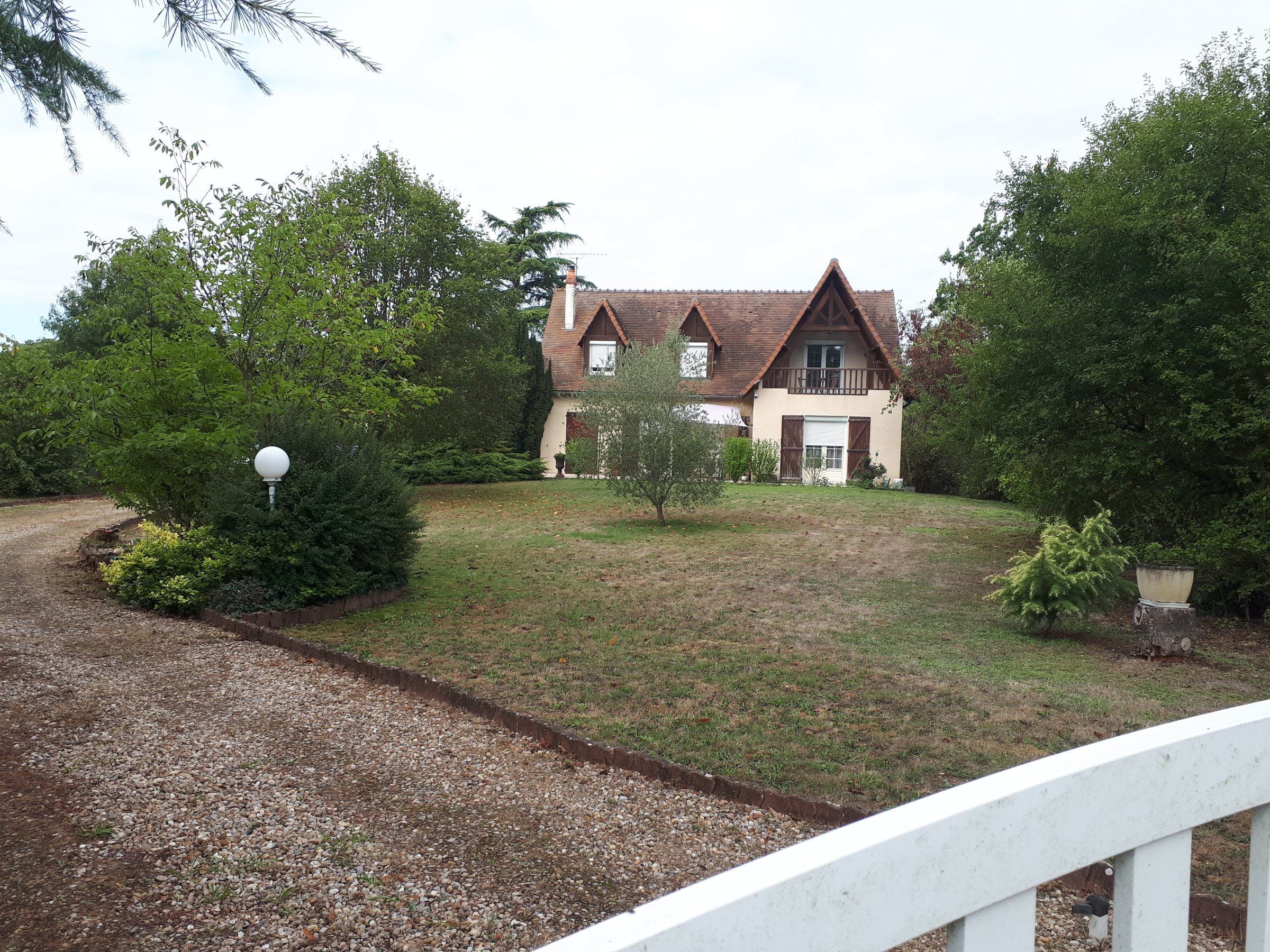 Photo 2 - Très belle maison tout confort avec jardin arboré