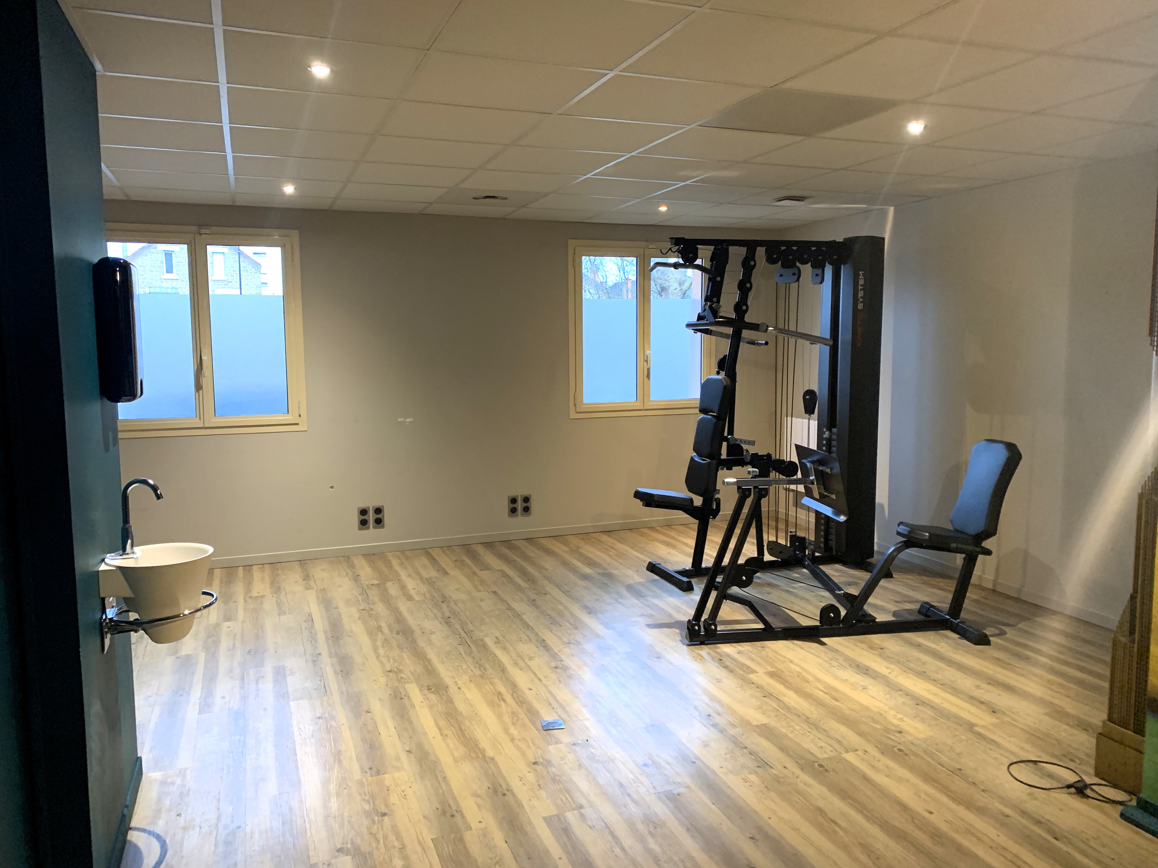 Photo 5 - Local professionnel