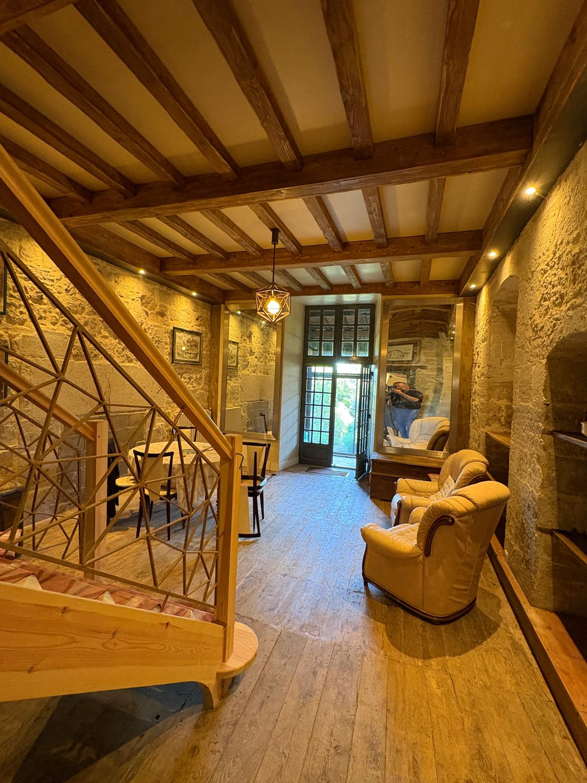 Photo 3 - Superbe tour de chateau avec terrain au coeur d&rsquo;un des plus beaux villages de France