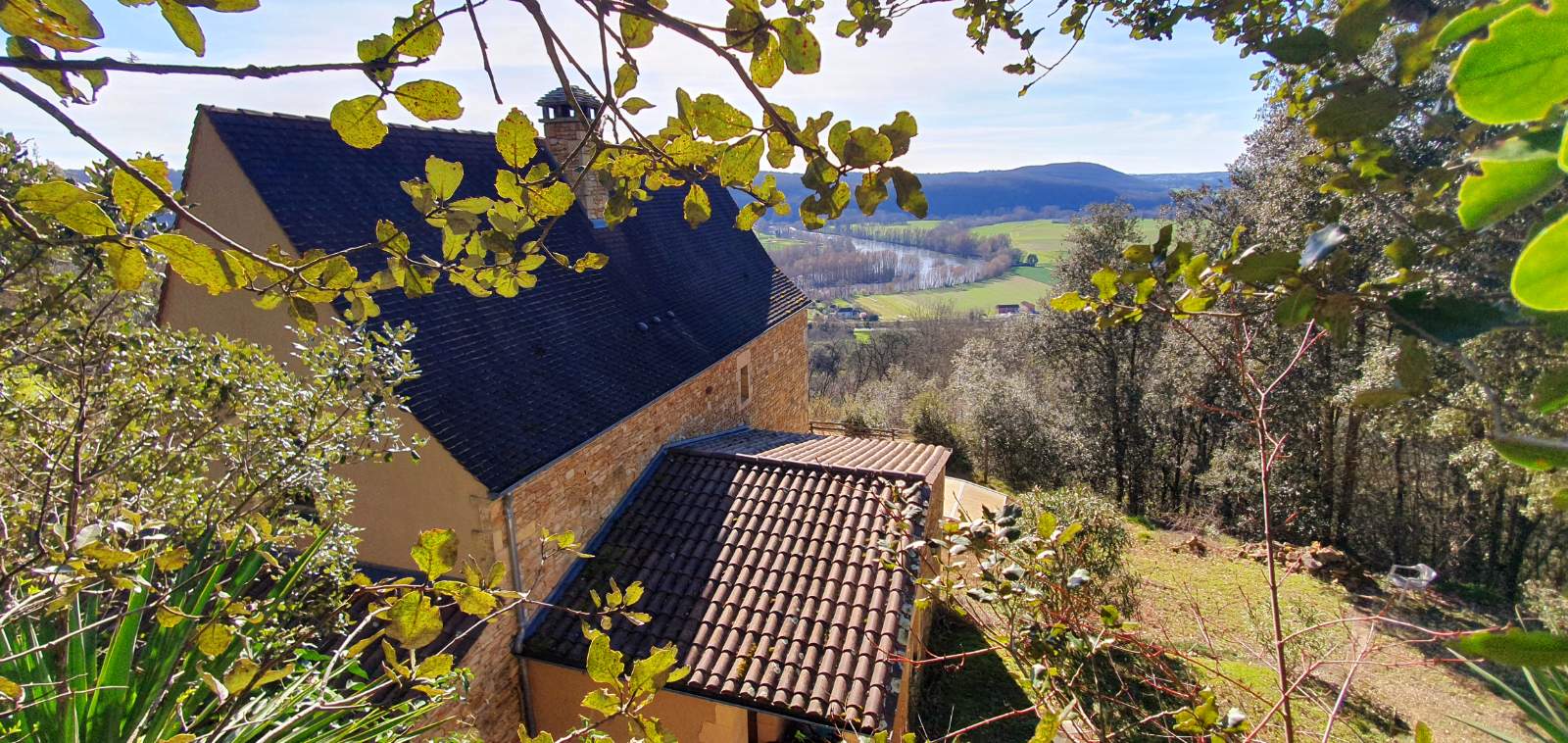 Photo 5 - FABULEUSE MAISON D&rsquo;ARCHITECTE, EN PIERRE ,AVEC VUE EXTRAORDINAIRE AU CALME EN PÉRIGORD NOIR !