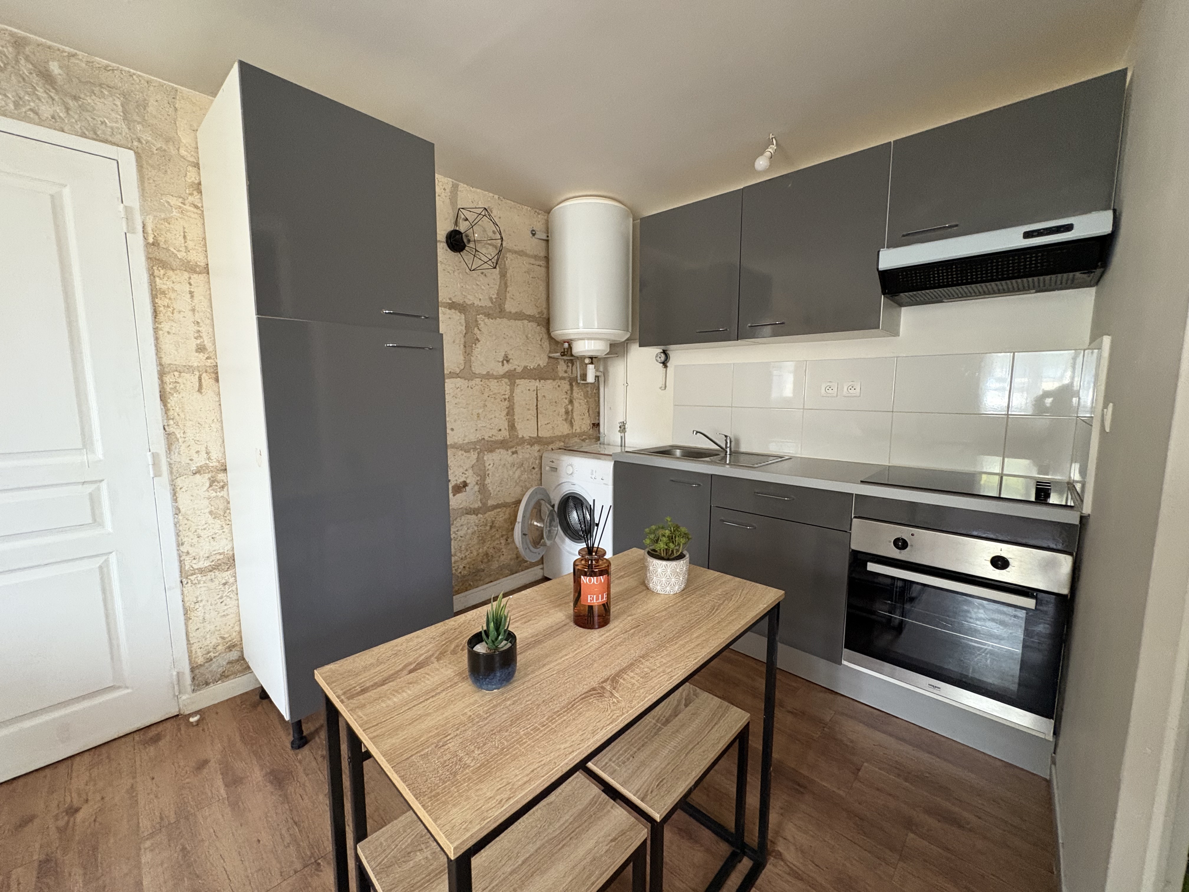 STUDIO MEUBLÉ - Photo 3