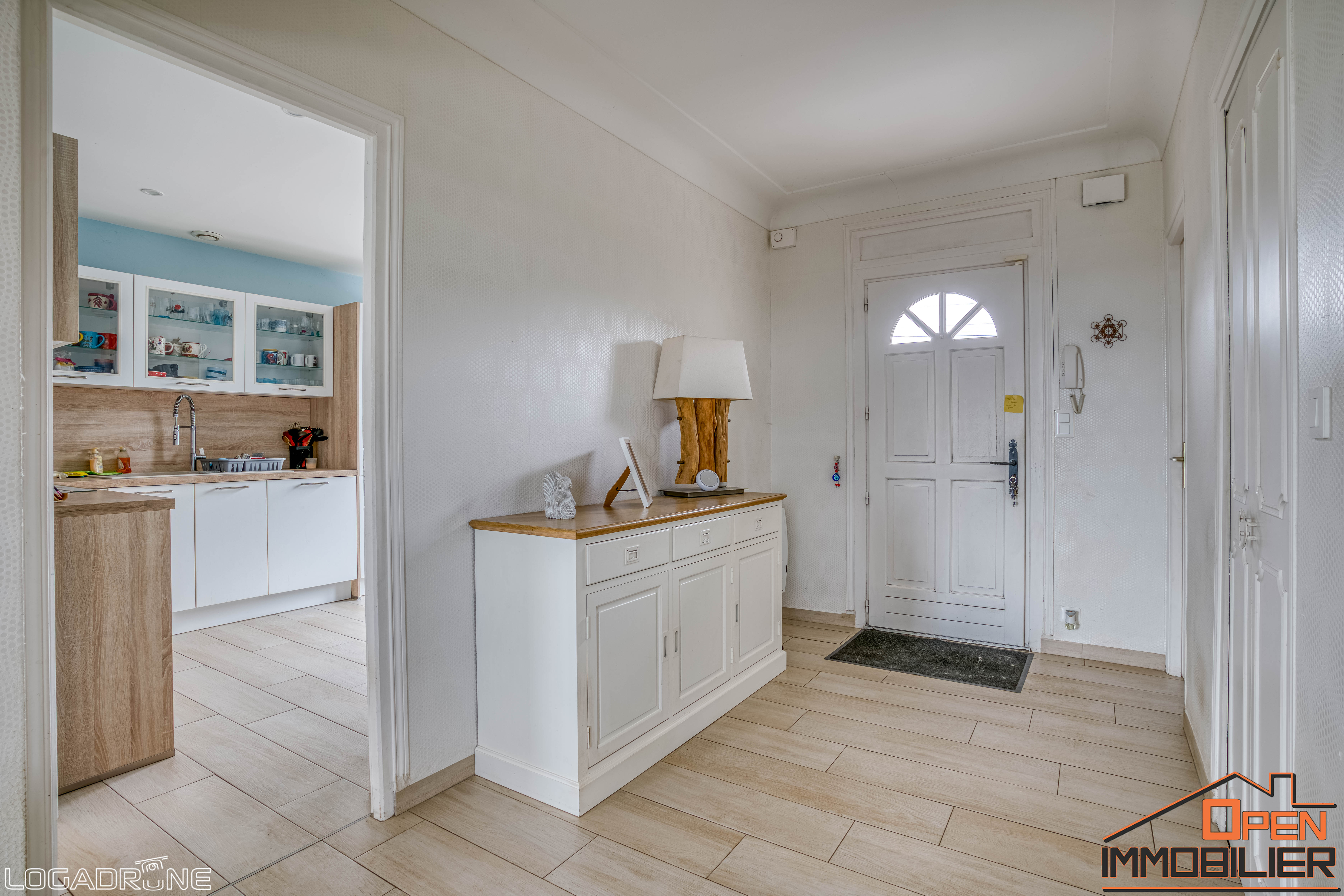 Photo 4 - COUP DE CŒUR – Villeneuve-sur-Lot Quartier très recherché – Vue dominante – Calme absolu – Propriété familiale de 250 m2 sur un terrain de 4 927 m² avec piscine