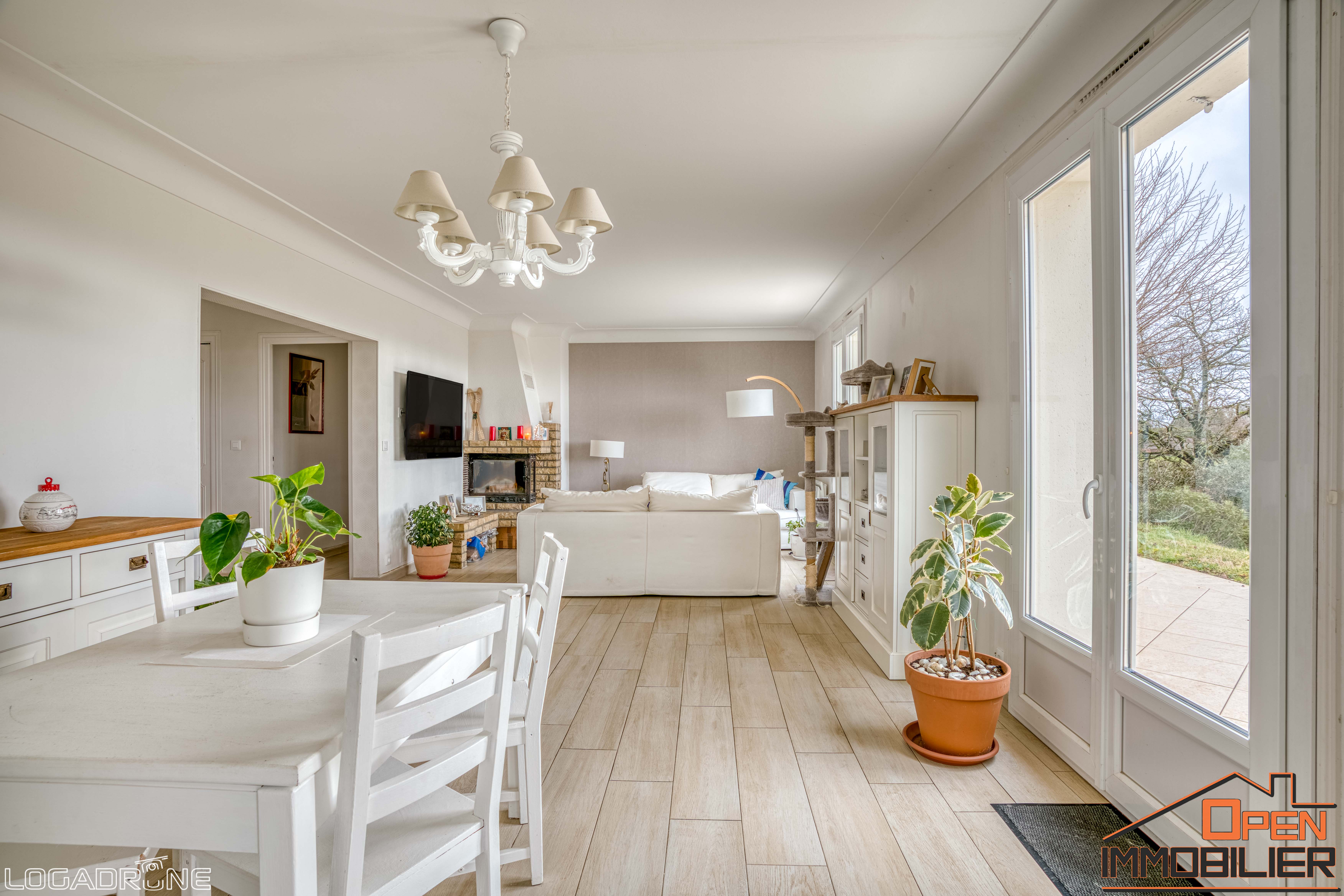 Photo 5 - COUP DE CŒUR – Villeneuve-sur-Lot Quartier très recherché – Vue dominante – Calme absolu – Propriété familiale de 250 m2 sur un terrain de 4 927 m² avec piscine