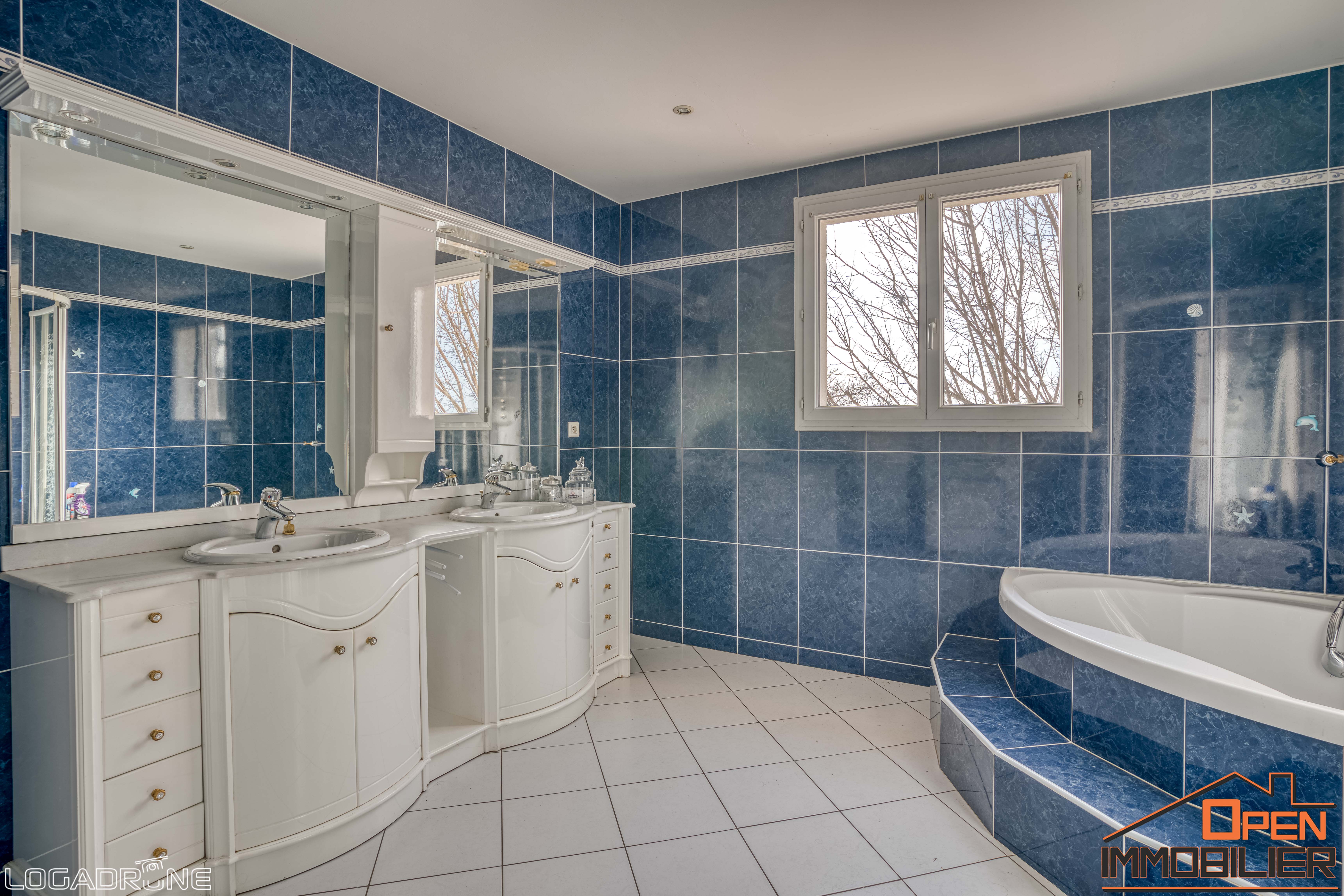 Photo 18 - COUP DE CŒUR – Villeneuve-sur-Lot Quartier très recherché – Vue dominante – Calme absolu – Propriété familiale de 250 m2 sur un terrain de 4 927 m² avec piscine