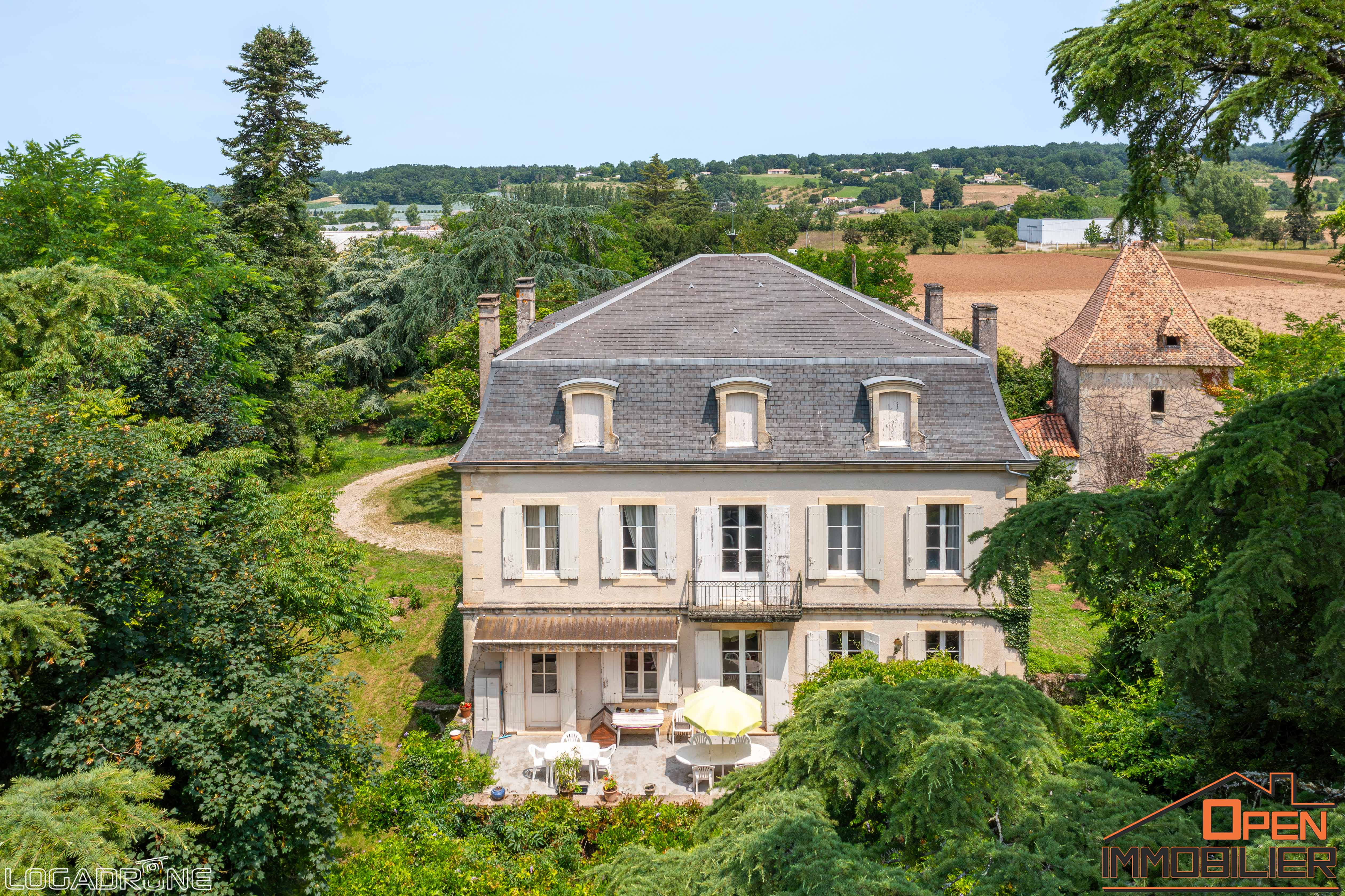 Photo 5 - Maison de Maître de 360m2 et un Pigeonnier 138 m² Piscine sur un Terrain de 1.7ha
