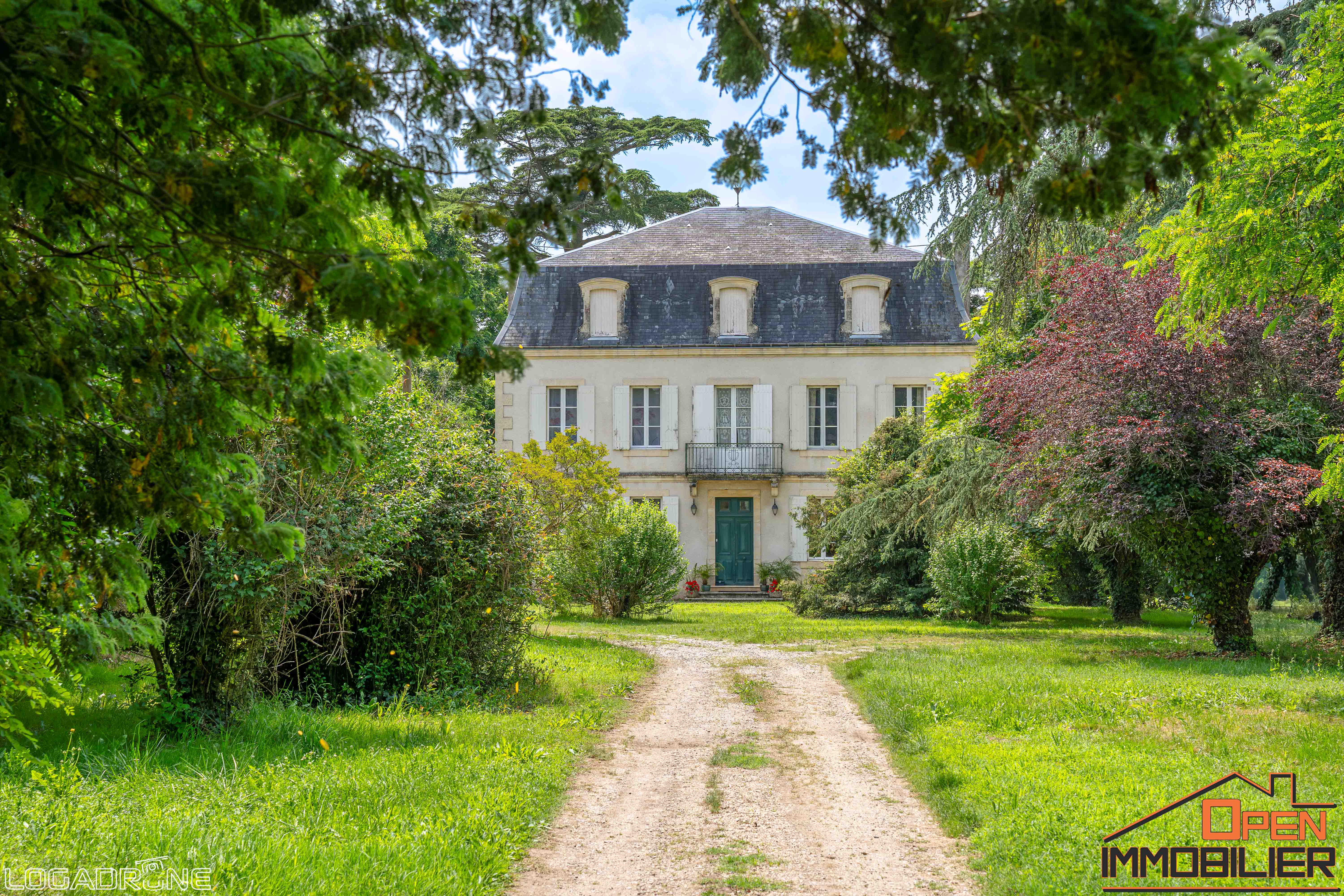 Photo 8 - Maison de Maître de 360m2 et un Pigeonnier 138 m² Piscine sur un Terrain de 1.7ha