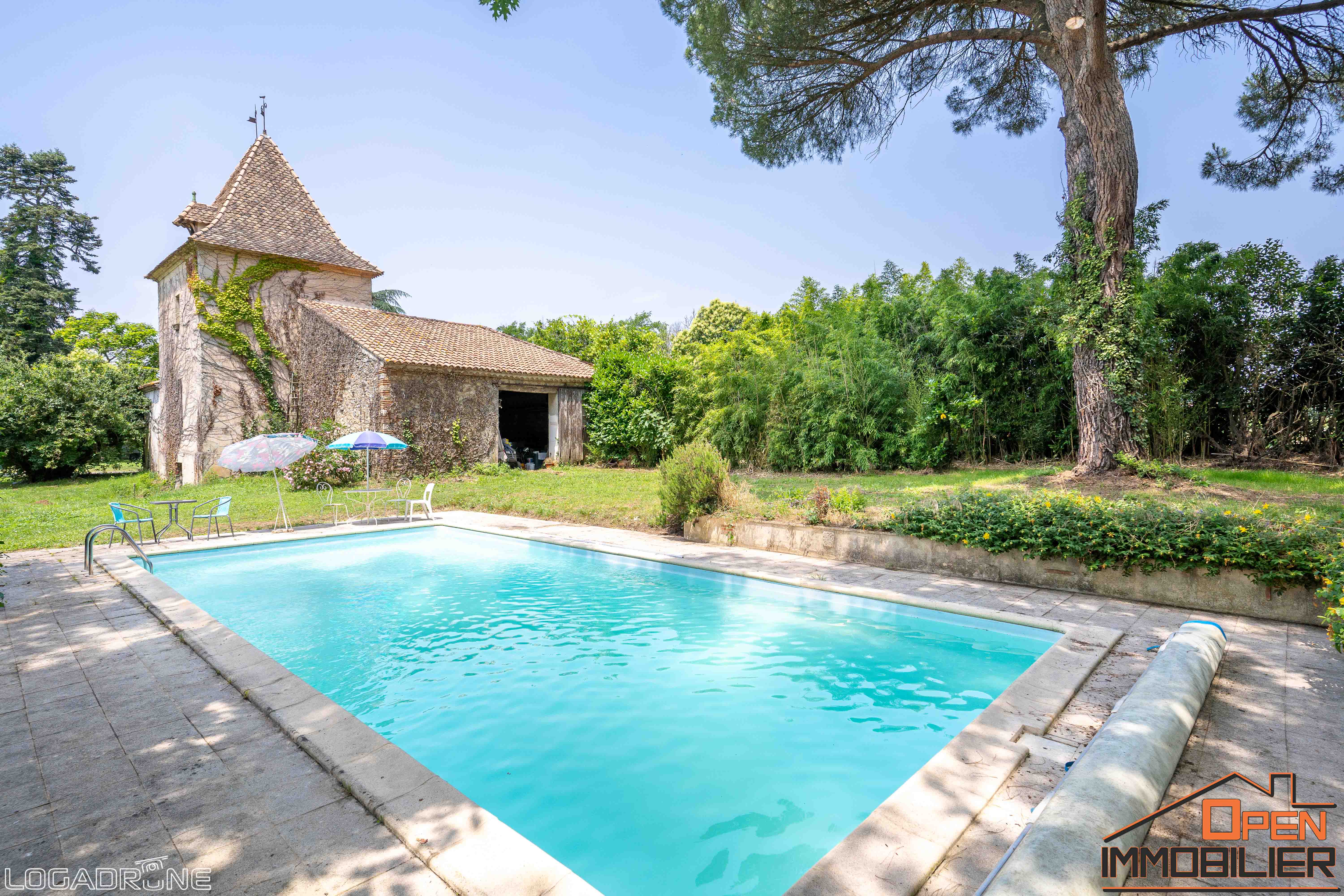 Photo 13 - Maison de Maître de 360m2 et un Pigeonnier 138 m² Piscine sur un Terrain de 1.7ha
