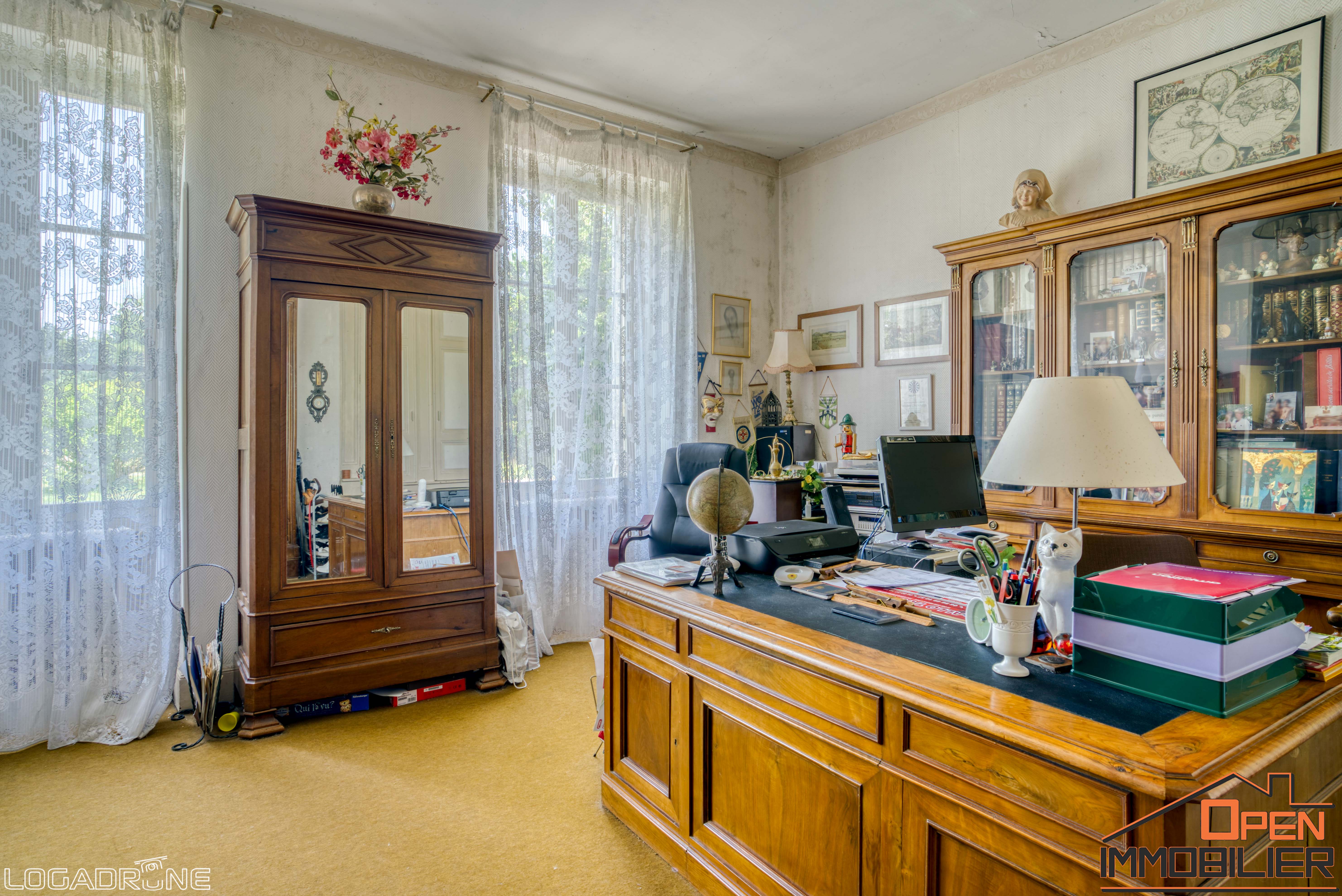 Photo 20 - Maison de Maître de 360m2 et un Pigeonnier 138 m² Piscine sur un Terrain de 1.7ha