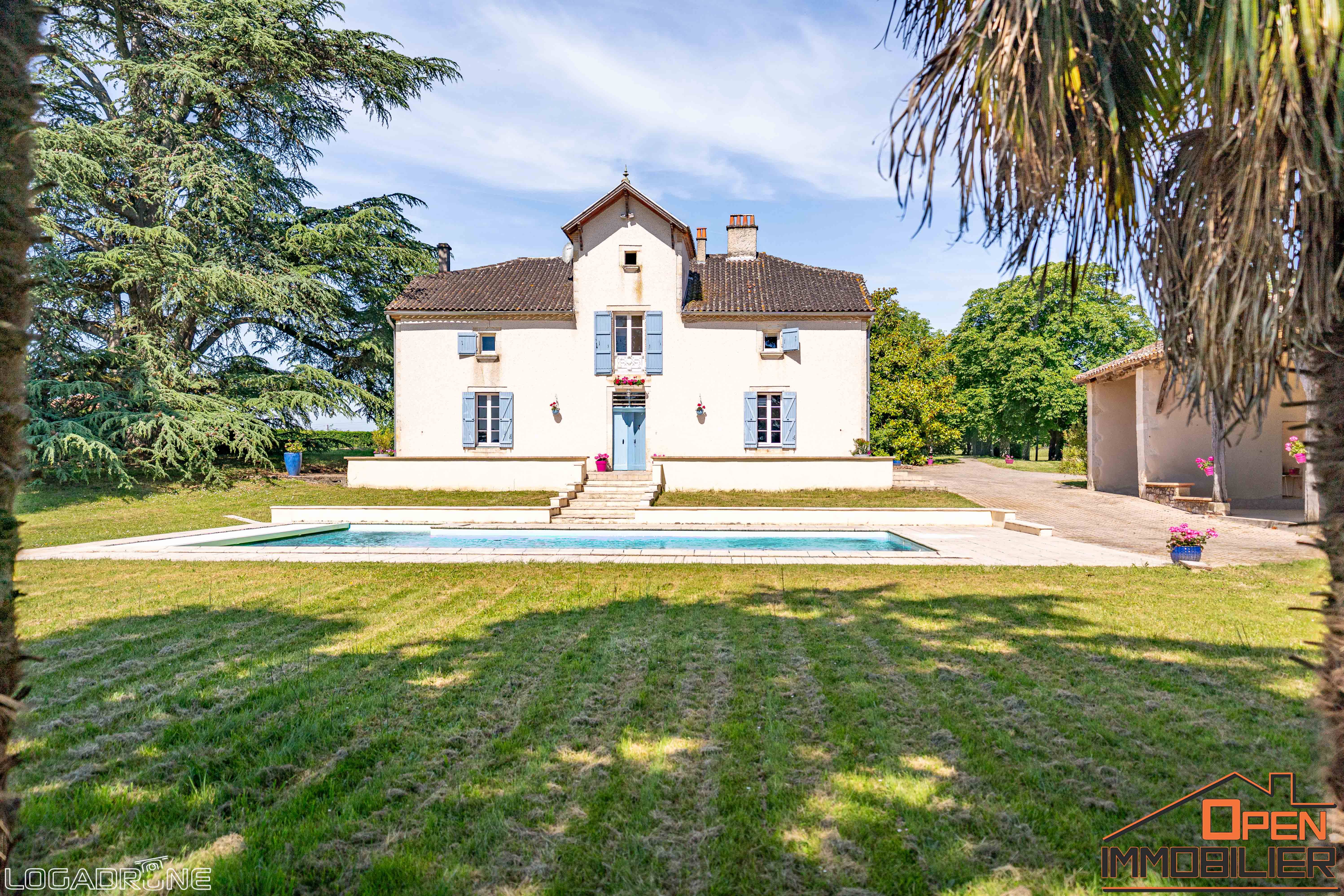 Photo 4 - Propriété avec dépendances et piscine
