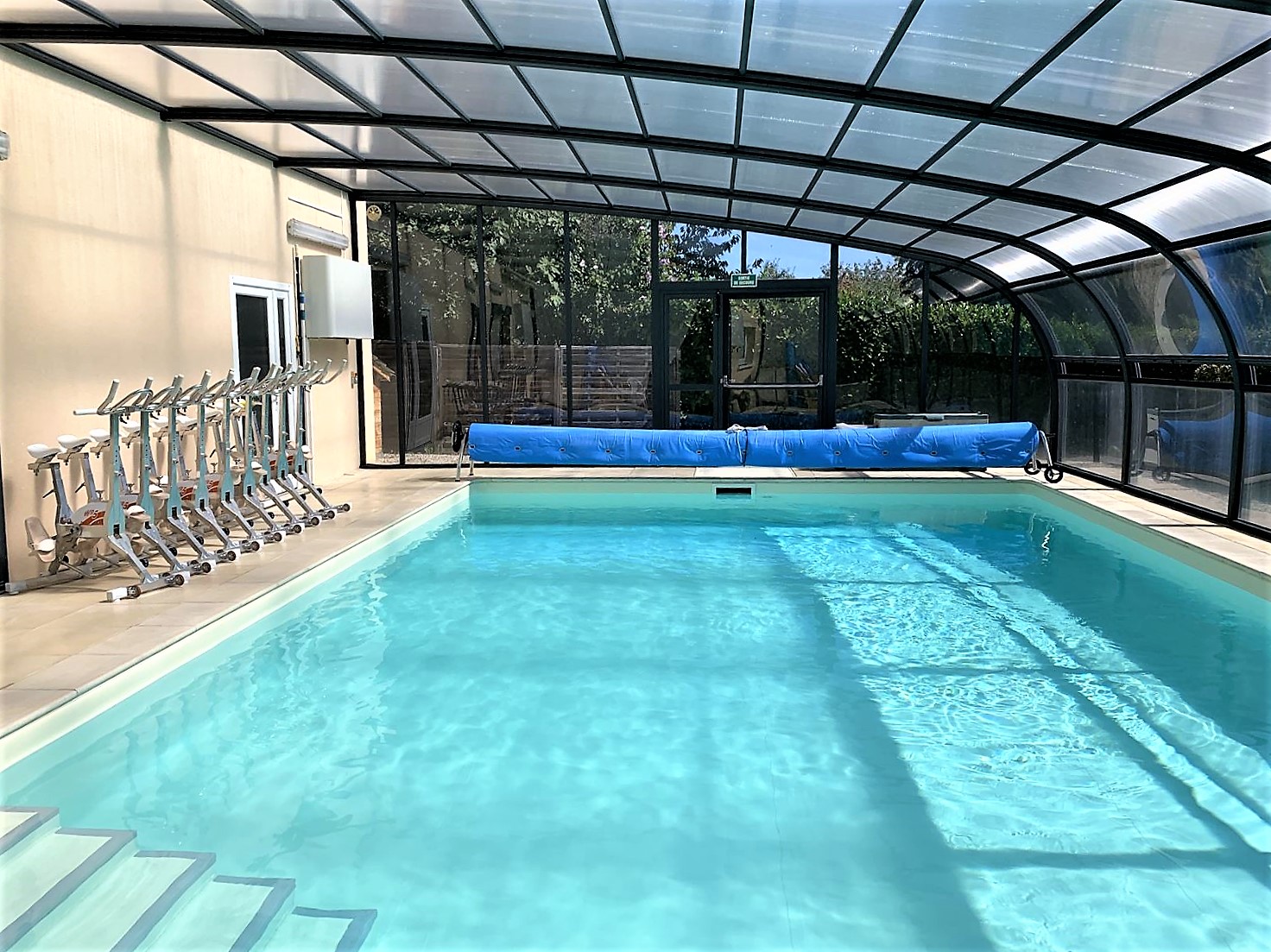 Photo 21 - Maison avec piscine couverte