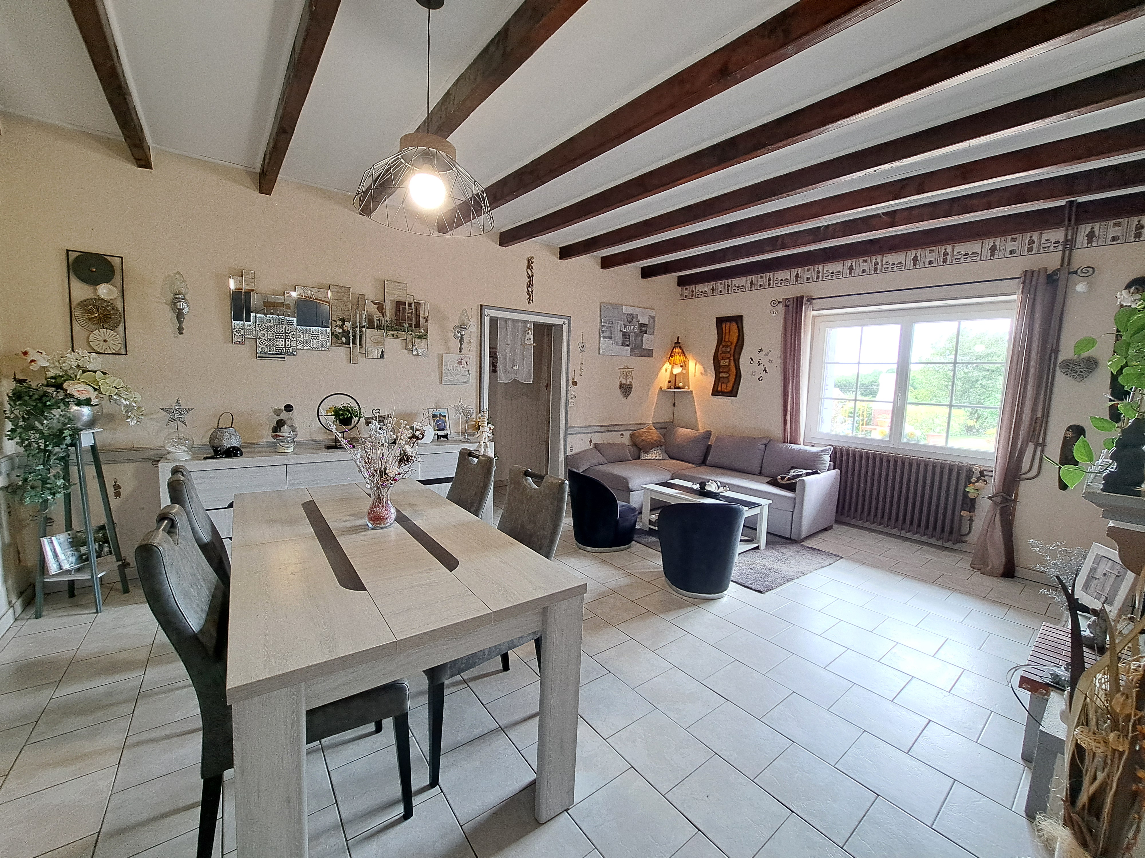 Photo 7 - Maison avec garage et terrain piscinable – 136 m² – 6 pièces