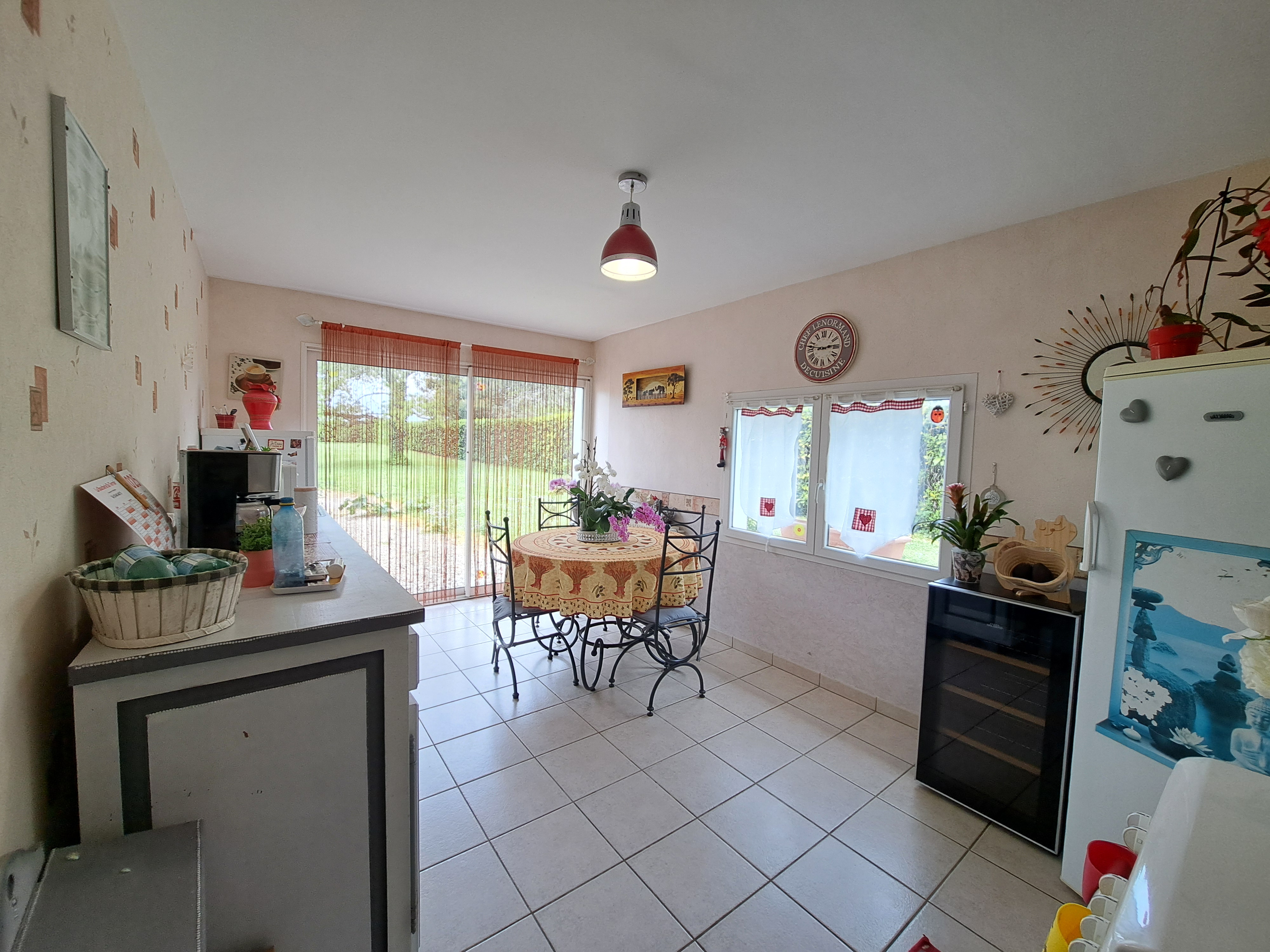Photo 9 - Maison avec garage et terrain piscinable – 136 m² – 6 pièces