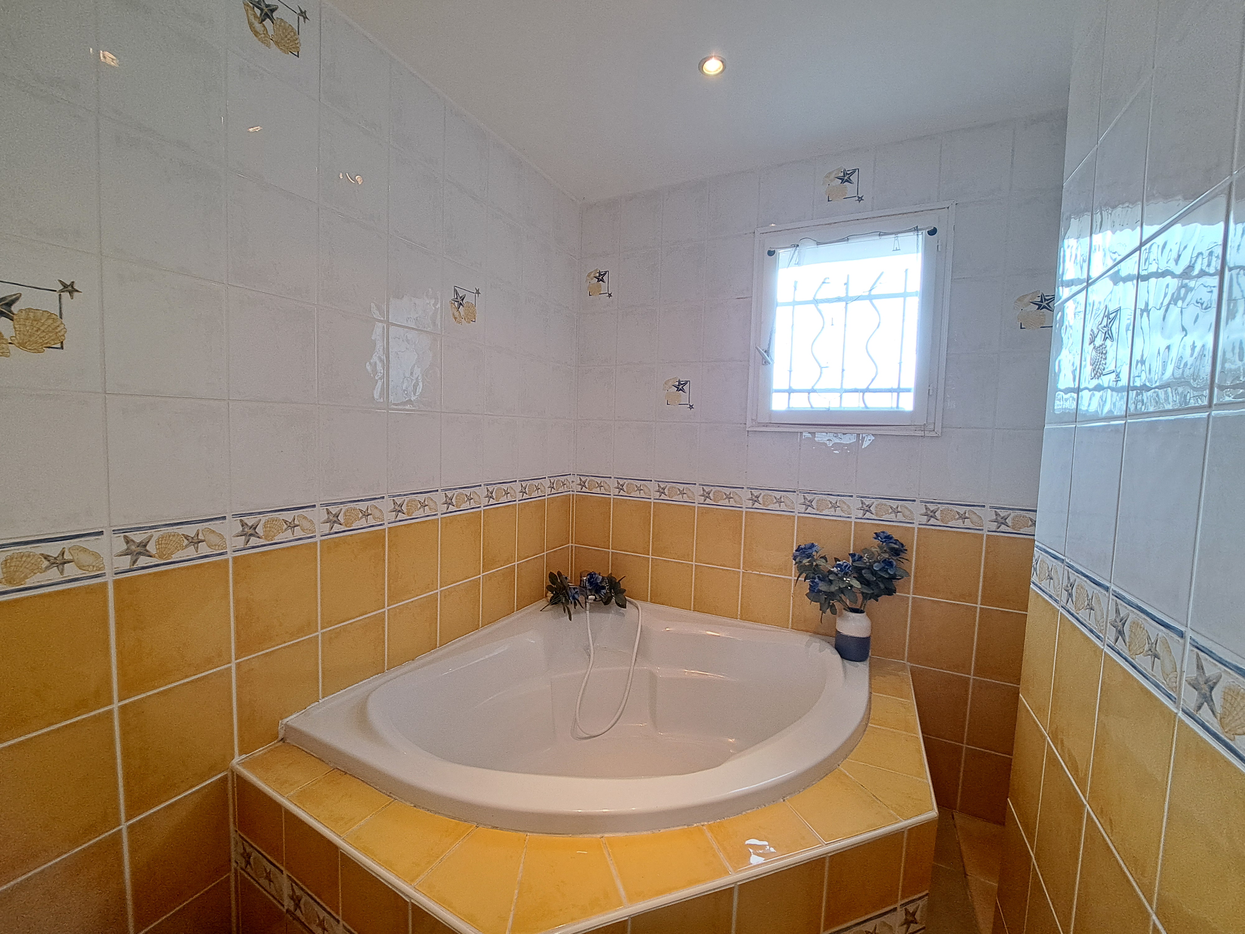 Photo 16 - Maison avec garage et terrain piscinable – 136 m² – 6 pièces