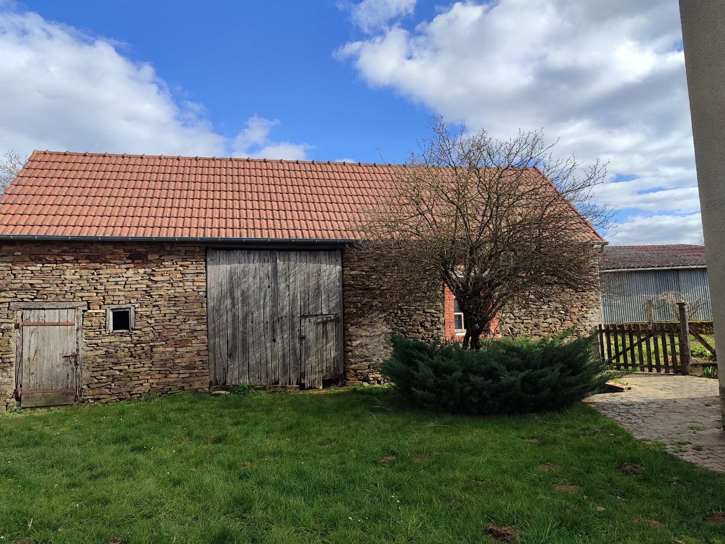 Photo 9 - Maison à rénover avec nombreuses dépendances