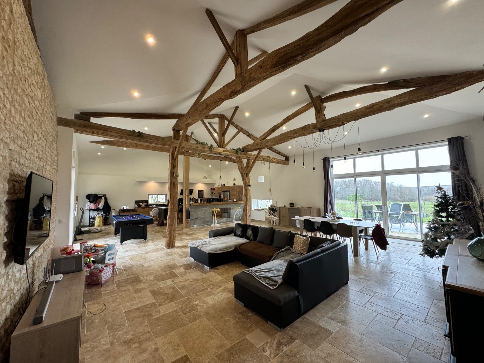 Ferme charentaise 233 m² rénover - Terrain 1.5 Hectare - Photo 2