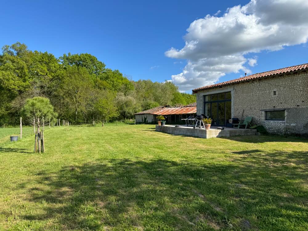 Photo 17 - Ferme charentaise 233 m² rénover – Terrain 1.5 Hectare
