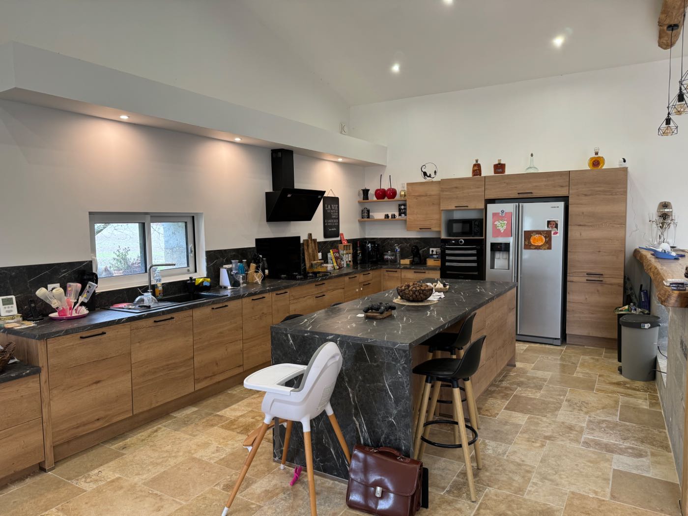 Photo 5 - Ferme charentaise 233 m² rénover – Terrain 1.5 Hectare