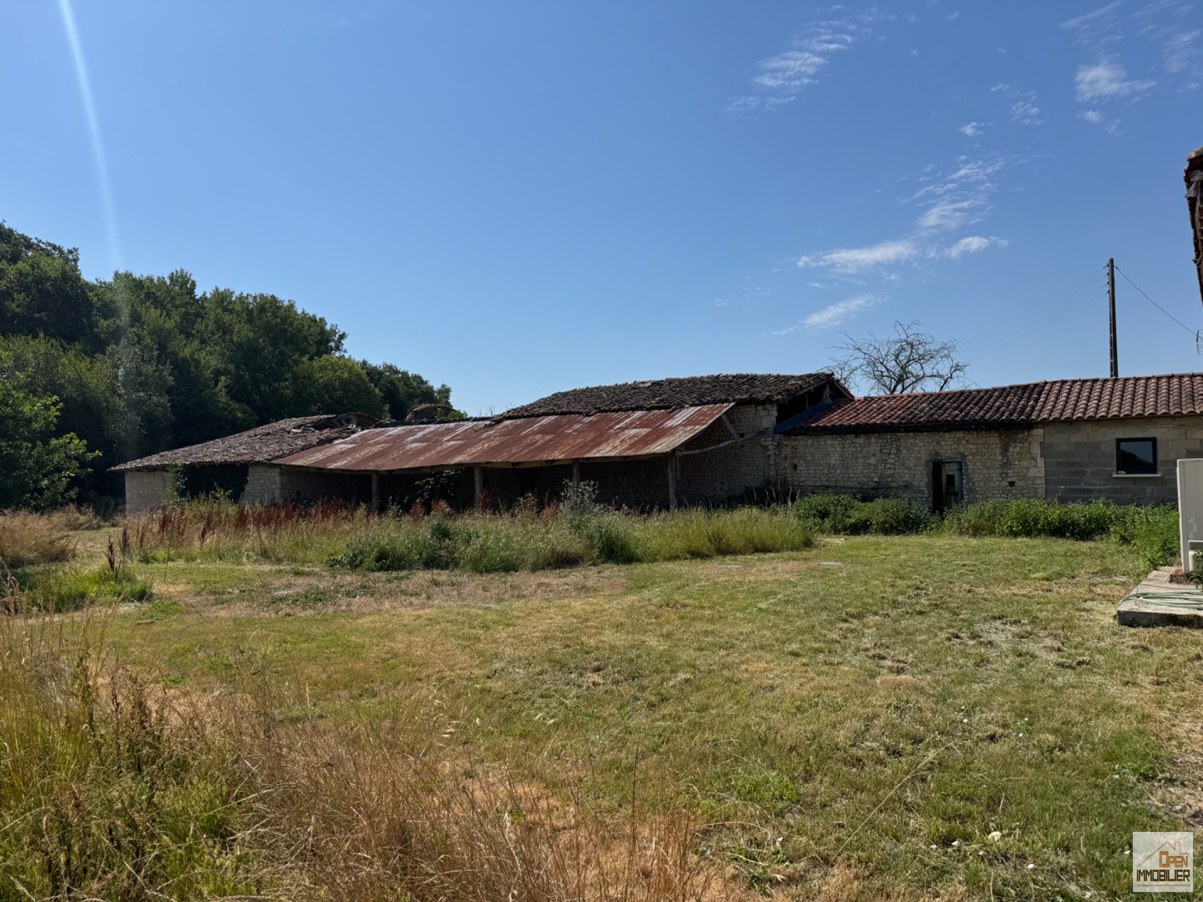 Photo 22 - Ferme charentaise 233 m² rénover – Terrain 1.5 Hectare