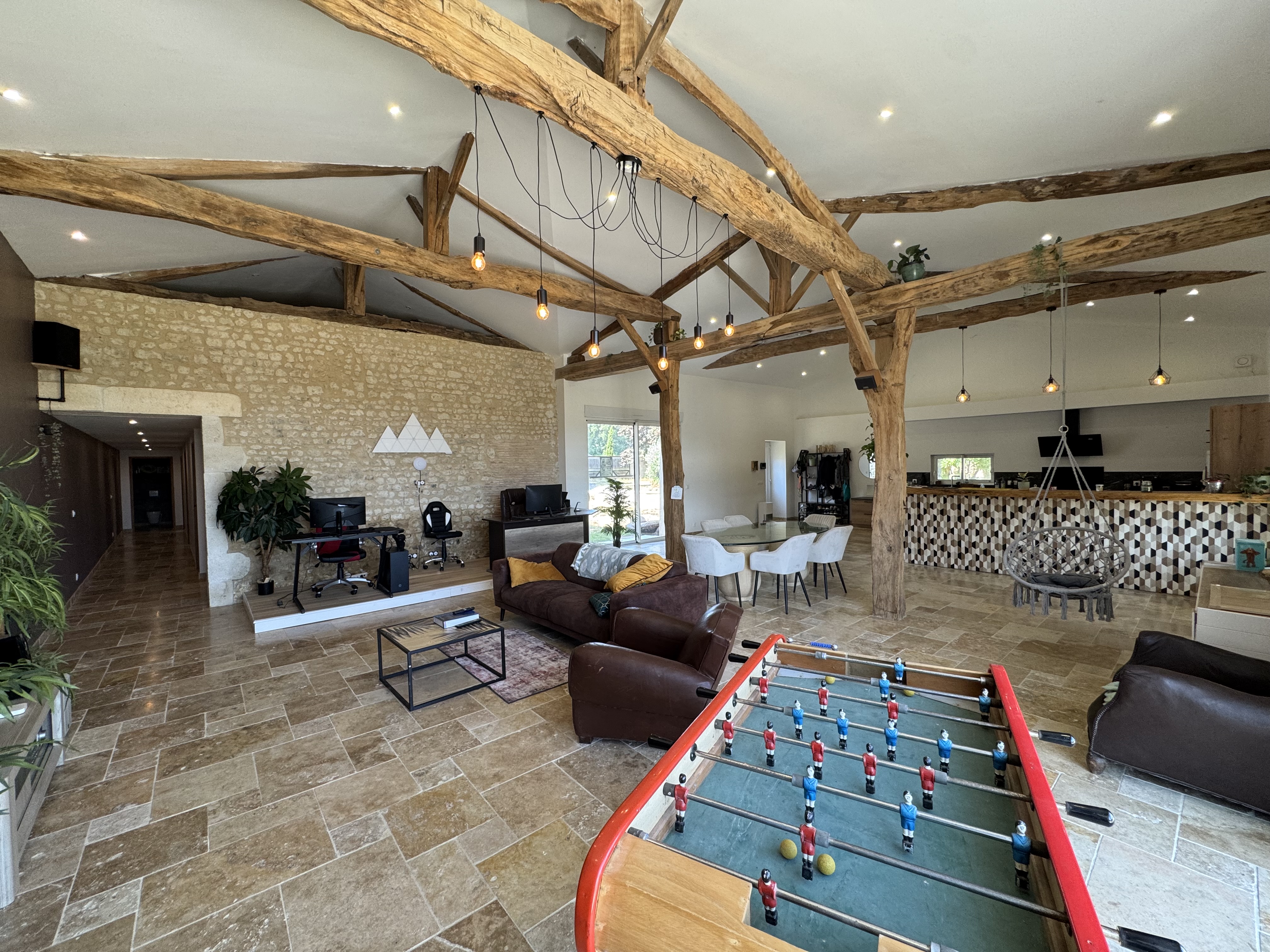 Photo 5 - Ferme charentaise 233 m² rénover – Terrain 1.5 Hectare