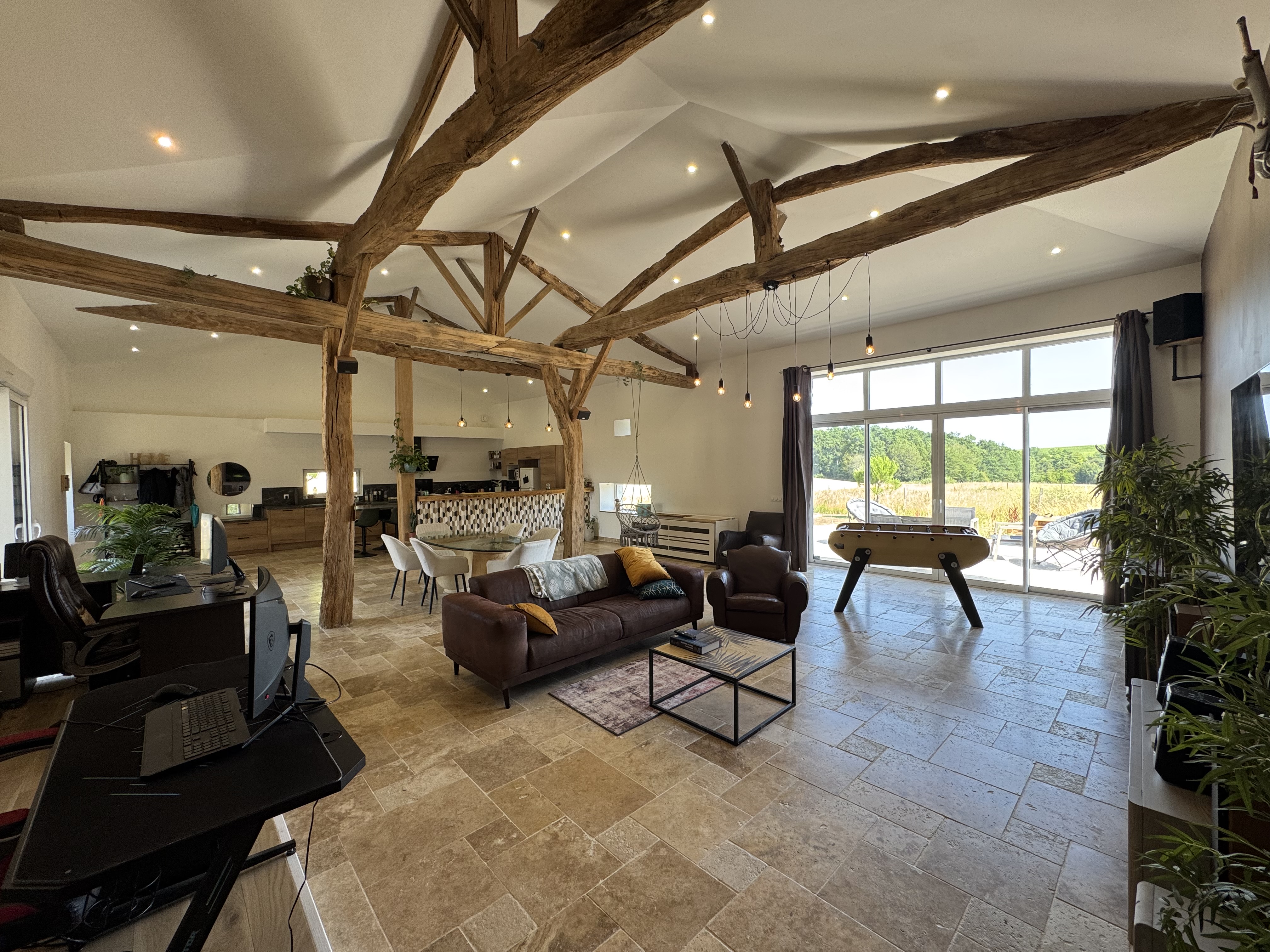 Photo 3 - Ferme charentaise 233 m² rénover – Terrain 1.5 Hectare