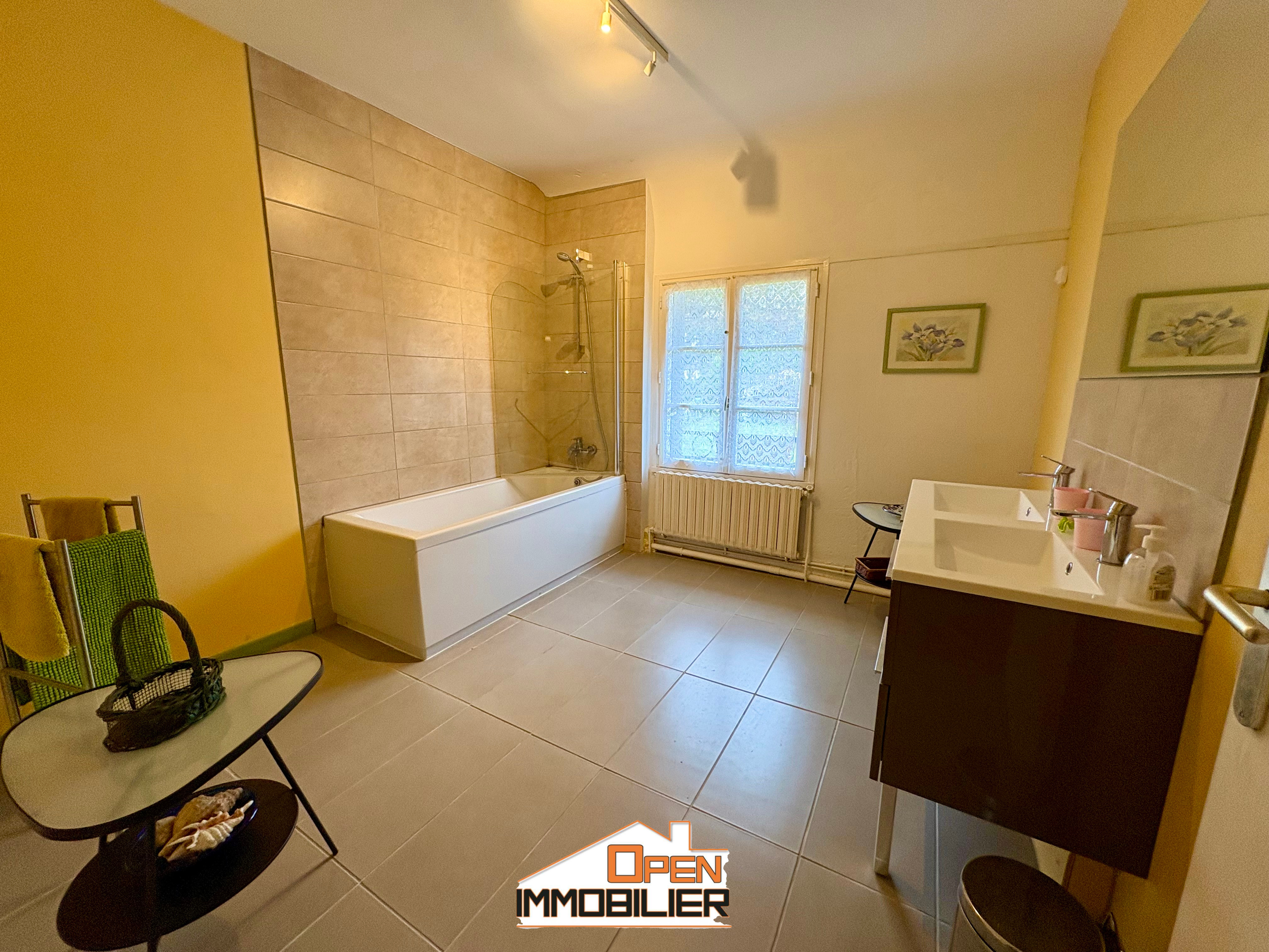 Photo 10 - Ensemble immobilier avec piscine – 2 gîtes ou maison d’habitation – Périgord Noir