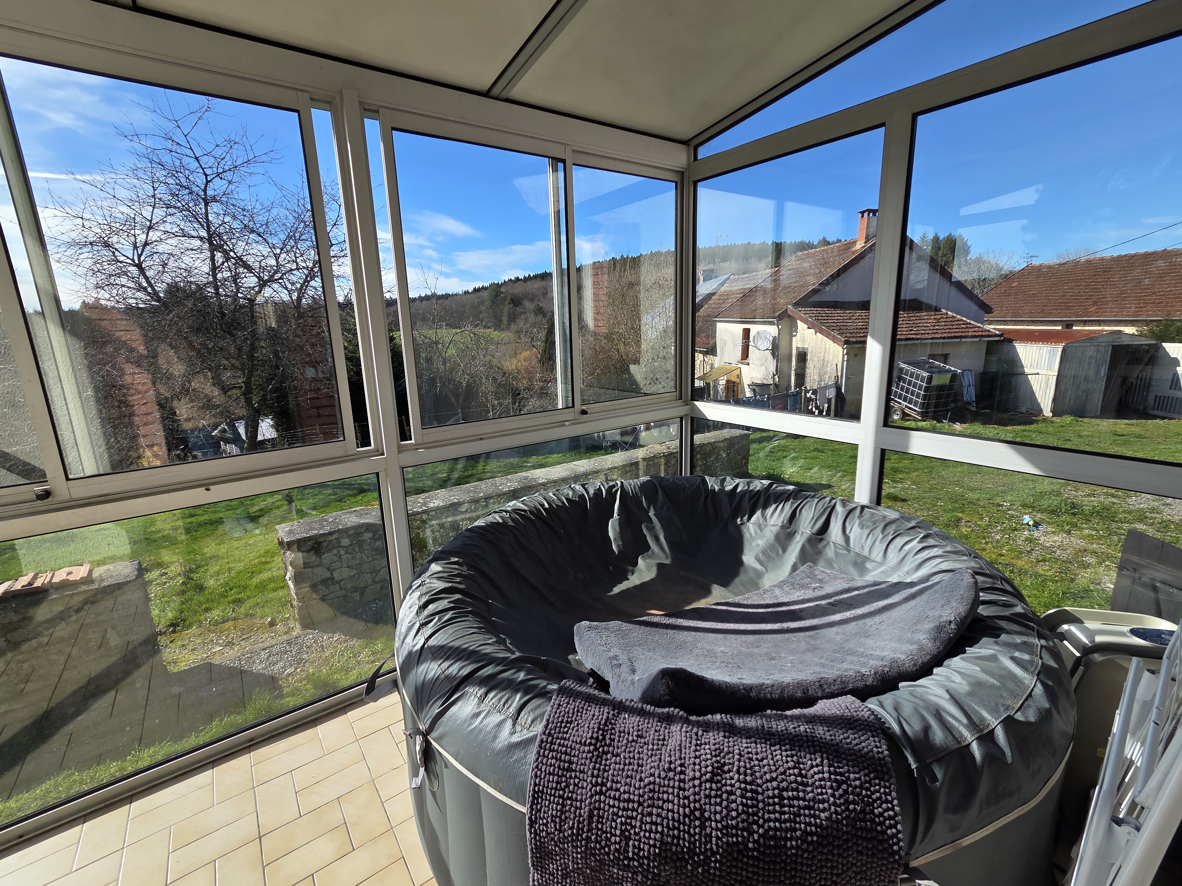 Photo 6 - Maison avec grange attenante et terrains 12126 m2