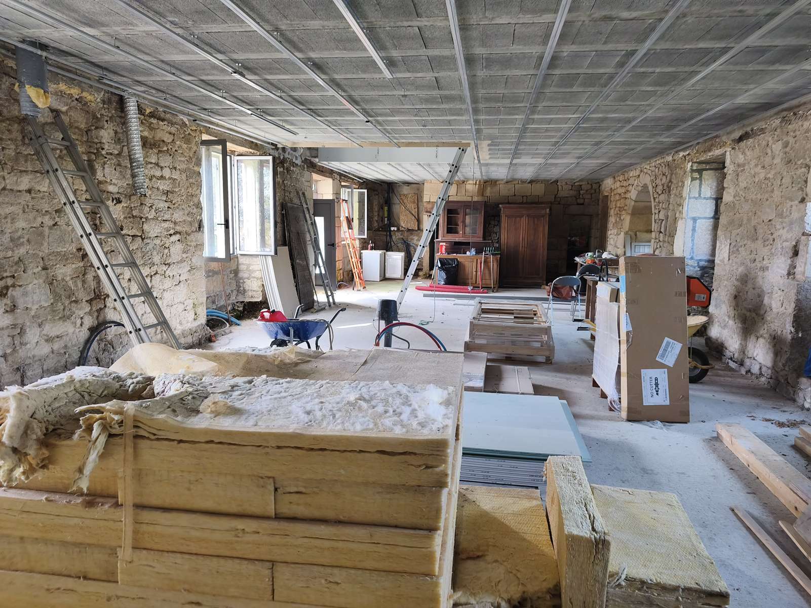 Photo 5 - CHARMANTE MAISON DE MAÎTRE DE 1803 – PIERRE ET ARDOISES – CŒUR DE VILLAGE CORRÉZIEN