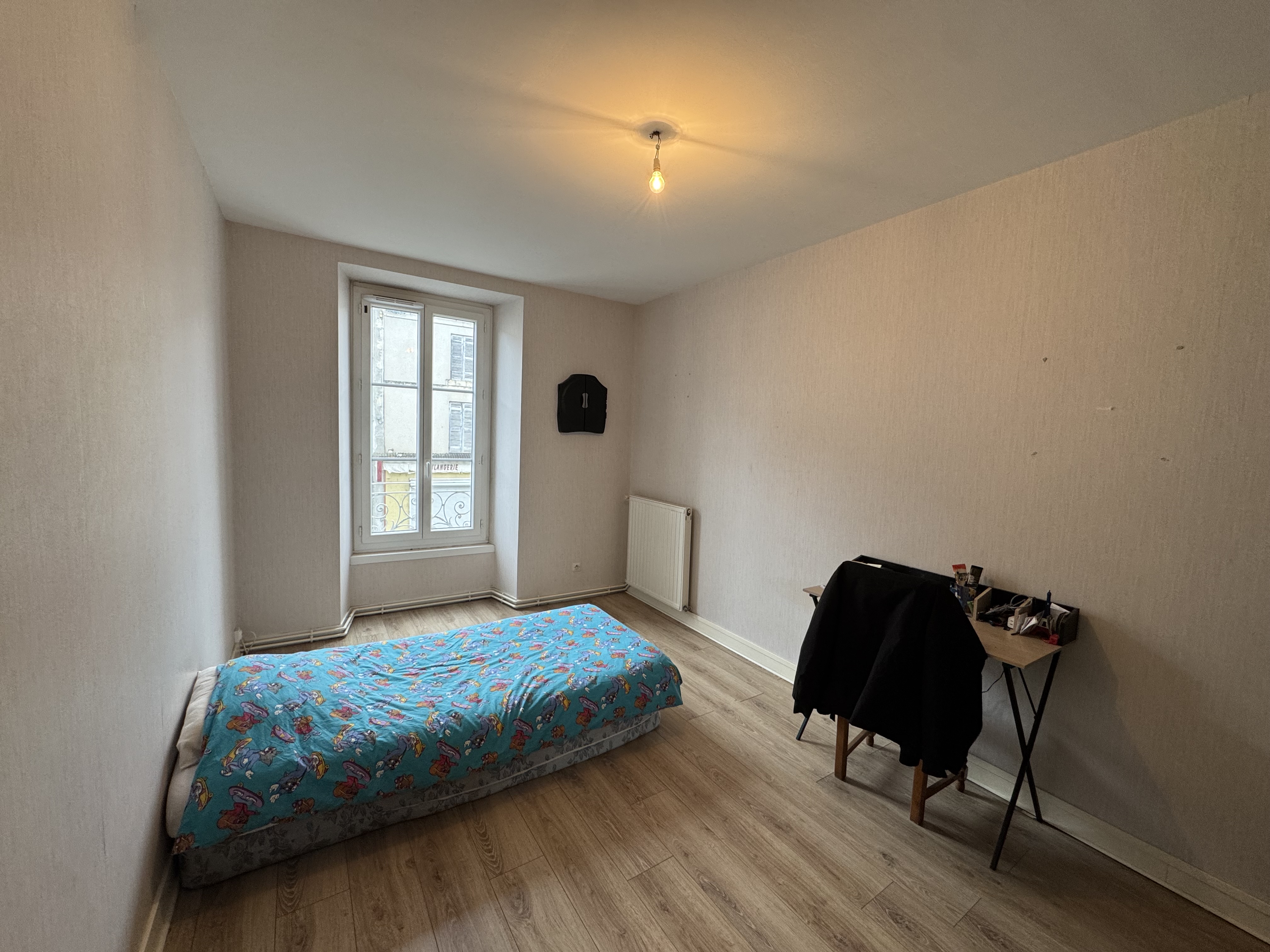 Photo 11 - Appartement de 136 m² en plein coeur de Chalais