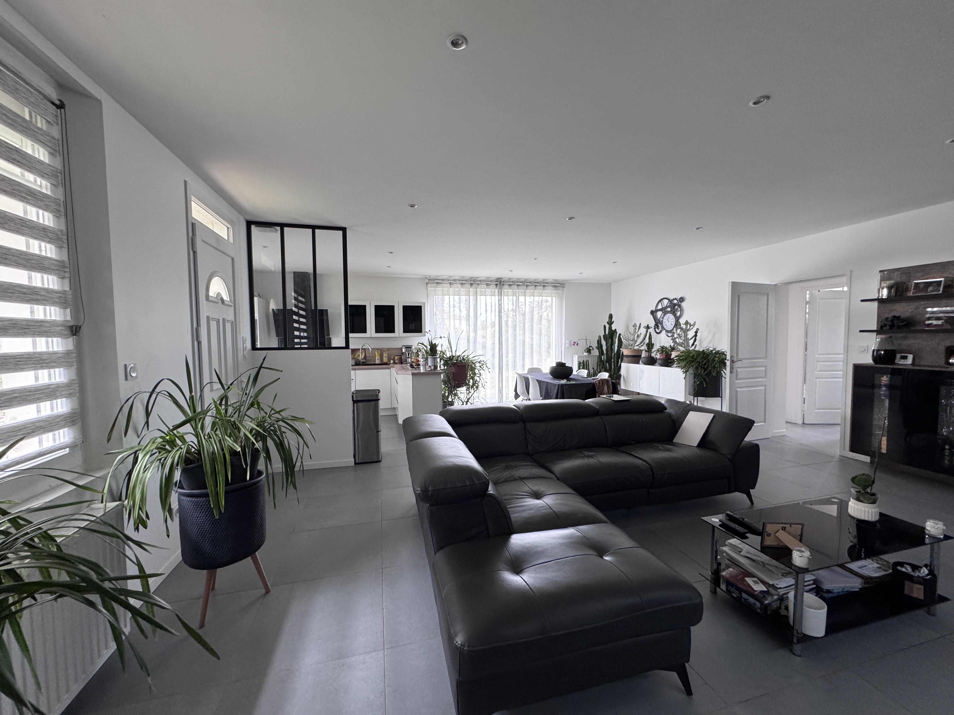 Photo 4 - Ensemble avec maison d&rsquo;habitation, hangar et terrain constructible