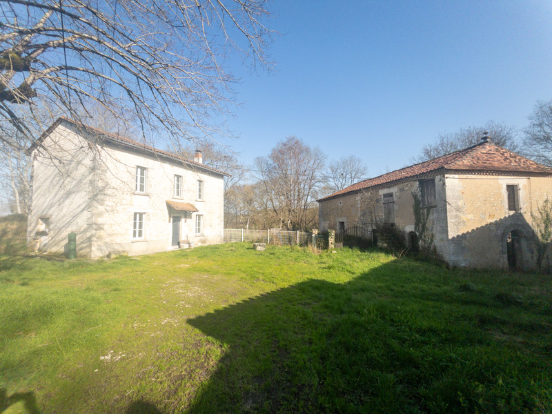 Photo 2 - Moulin avec maison, dépendances et 1.5 ha prairies