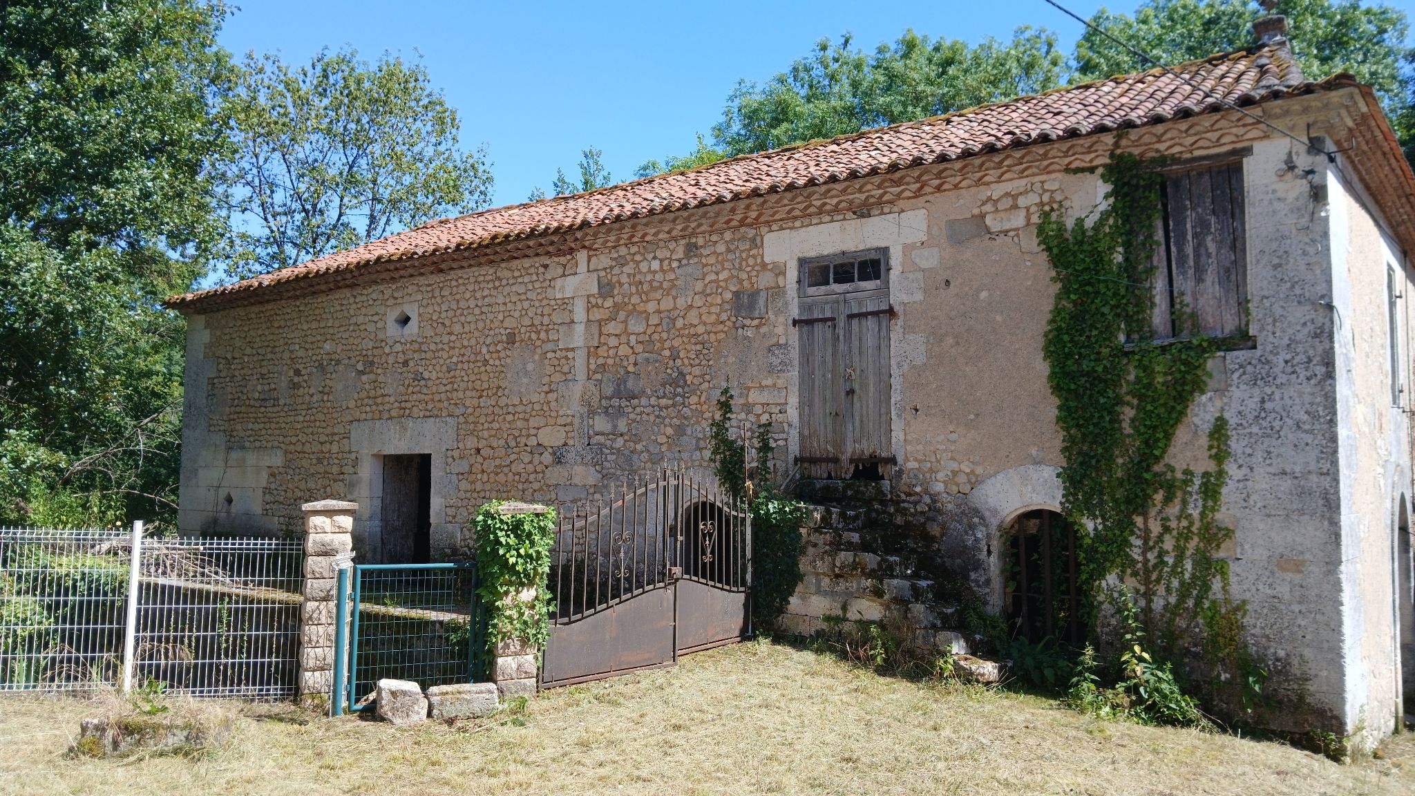Photo 10 - Moulin avec maison, dépendances et 1.5 ha prairies