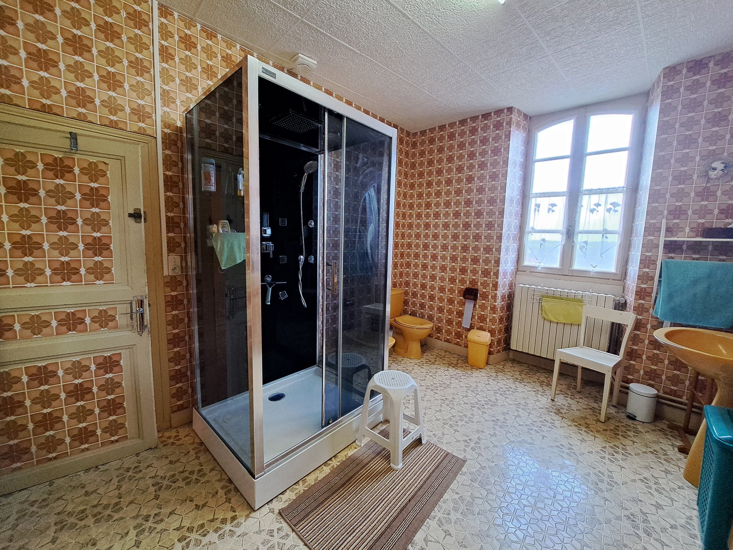 Photo 11 - Maison en pierre avec caves, grenier, courette et jardin clos – 172 m² – 5 pièces