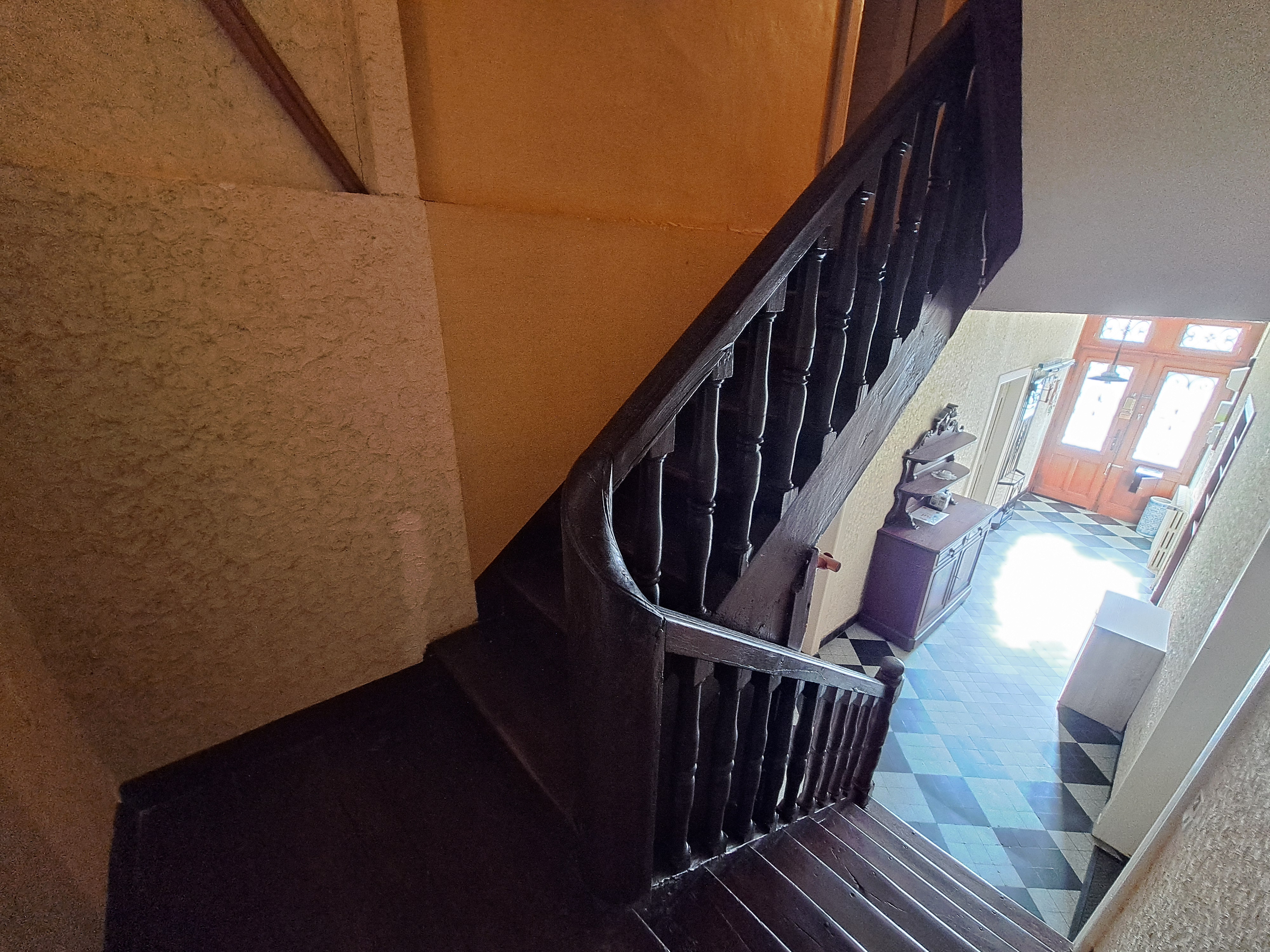 Photo 15 - Maison en pierre avec caves, grenier, courette et jardin clos – 172 m² – 5 pièces