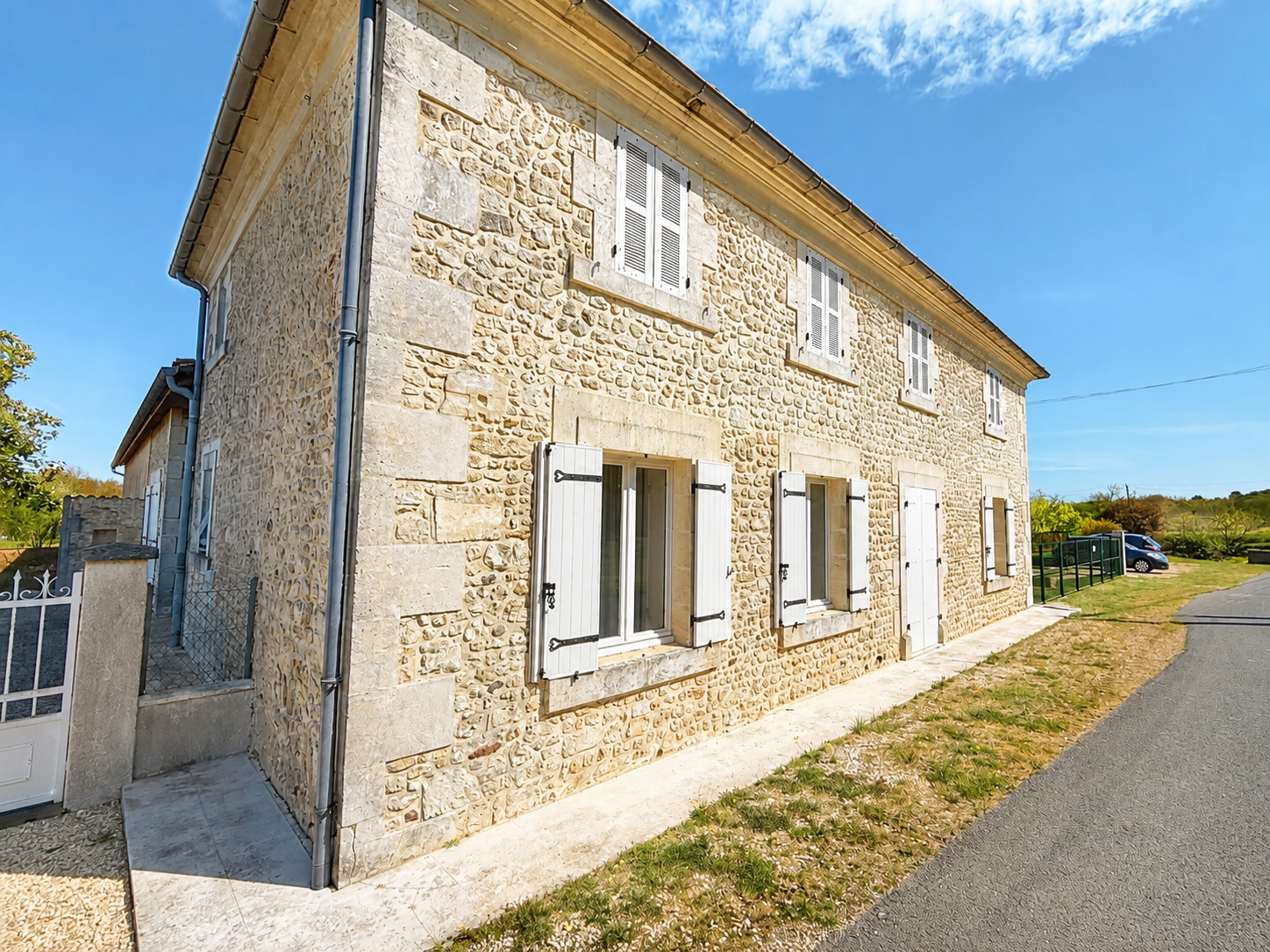 Photo 28 - ENSEMBLE IMMOBILIER – PROPRIÉTÉ DE CARACTÈRE EN PIERRE – DOMAINE FAMILIAL, ÉQUESTRE OU TOURISTIQUE