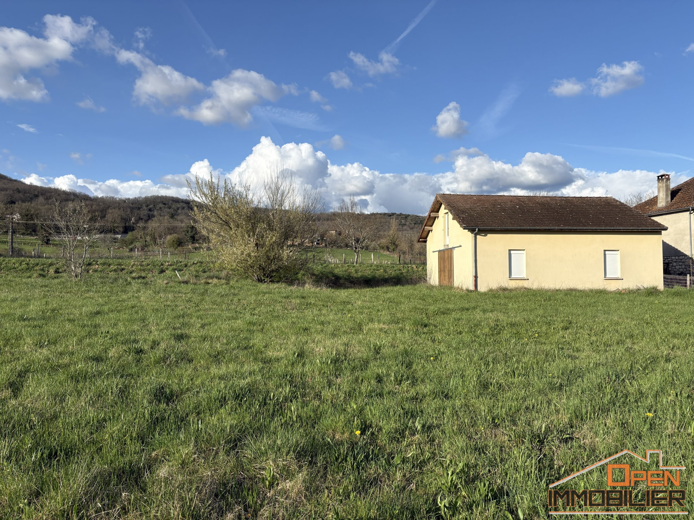 Garage 72m² - Terrain 2 630m² - Photo 2